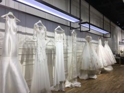 -南京宝娜嫁衣婚纱礼服馆(中央路店)