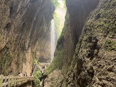 -龙水峡地缝景区