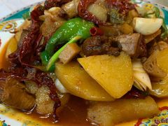 新疆沙湾大盘鸡-巴依老爷新疆美食(马驹桥店)