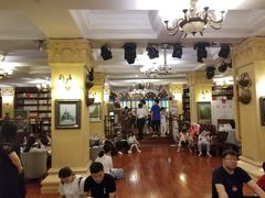 -果戈里书店