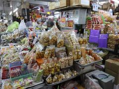 -瓦洛洛传统市场