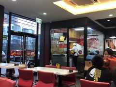 大堂-南城香·饭香串香馄饨香(富丰桥店)