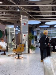 -PE SALON 