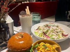 -阿妮叶李(光谷世界城店)