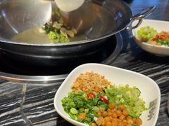 -老船舫·现做活鲜鱼馆(东郊记忆店)