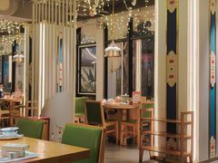 -娜仁图雅蒙古美食村(33小镇店)