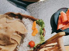 -湊湊火锅·茶憩(南京东路悦荟店)