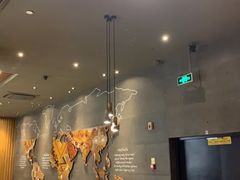 大堂-星巴克臻选(舟山凯虹广场店)