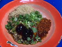 -马路边边串串香(涑河南街店)