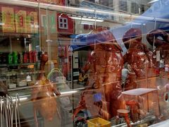 红烧乳鸽-老字号蛇口德记烧腊饭店·海鲜加工