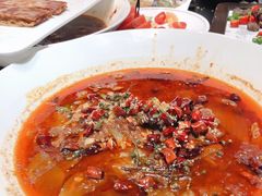 -皇城根·烤鸭·鱼头·家常菜(欧亚大观乐活城店)