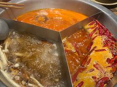 -小龙坎火锅(湖滨银泰in77店)