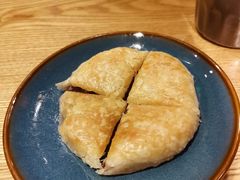 现烤鲜花饼-麦麦山云南菜(复地活力城店)