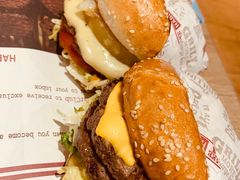 -The Habit Burger Grill 哈比特汉堡(爱琴海店)