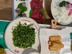 -三人行骨头王火锅(长寿店)