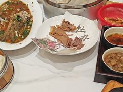 -梅利汴京烤鸭•开封豫菜地标店(东大街店)