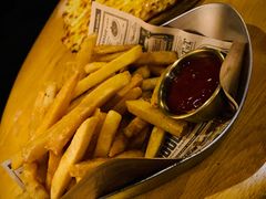 -脚下咖啡·CHILL酒馆(灵光东巷店)
