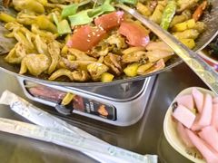 -富正毅三下锅·湘西韵味(天门山索道店)
