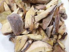 -东巴谷野生菌火锅餐厅
