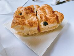 餐前可颂包-三嚥阁 La Villa Restaurant