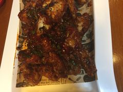 -BHC炸鸡(明洞总店)