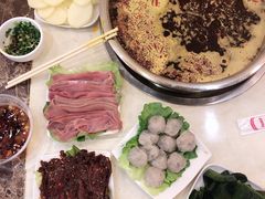 -朱氏胖子烂火锅(洪崖洞店)
