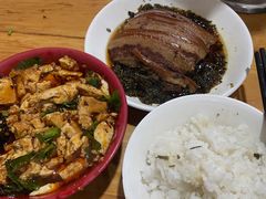 -十一街苍蝇馆子转经消江湖菜(九眼桥十一街店)