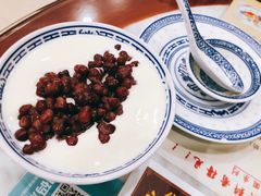 -广信牛奶甜品世家(台东店)