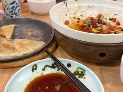 -宏状元现熬粥·京味菜(黄寺大街店)