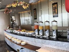 自助取餐区-江阴国际大酒店-旋转自助餐厅
