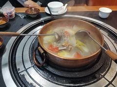 -阿山卓·野生菌火锅·纳西火塘烤肉