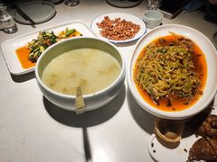 -院8里·小聚园老川菜(九眼桥店)