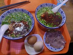 -伊穆祥牛肉面总店·清真