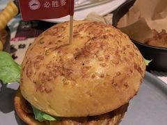 -必胜客(上海新南方商城PH店)