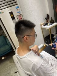 -菲·木田moontin造型salon