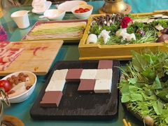 -慢丽江·云南野生菌土鸡锅(付家庄店)