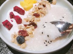 米酿坚果酸奶-丝路金桃·新疆菜(徐汇店)