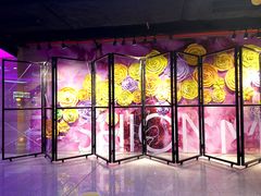 -时尚MEGO商业广场(华新地铁店)