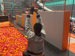 -极限PLAY运动娱乐新世界·团建派对潮玩休闲馆·室内蹦极高空游乐园