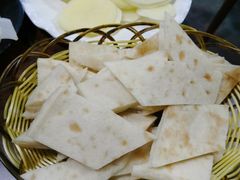 -超越炭火牛蛙火锅鸡(河东店)