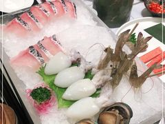 -红鼎豆捞·非遗鲍皇汤火锅(宝丰路店)