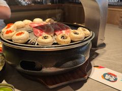 -草家酱蟹炭火烤肉店(珲春南路一店)