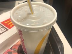 -麦当劳(中山公园龙之梦店)