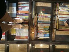 iphone_upload_pic-钟书阁(松江泰晤士小镇店)