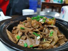 -临街徽菜馆·正宗黄山味