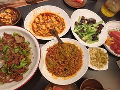 -纳家楼·地道陕菜(劳动路店)