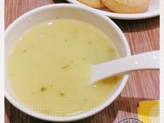 -诺丁牛排披萨自助餐厅(汕头苏宁店)