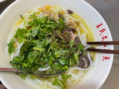 -文山荷鲜居(翠湖店)