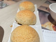 酥皮焗叉烧包-添好运点心专门店(深水埗店)