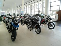 -北京华德宝宝马4S店(朝阳店)
